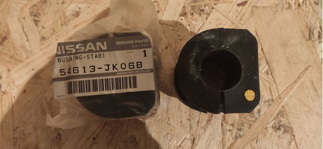 NISSAN 54613JK06B Втулка стабилизатора переднего в наличии Ирпень