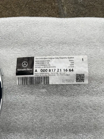 MERCEDES A000817211664 Эмблема решетки радиатора в наличии Украина