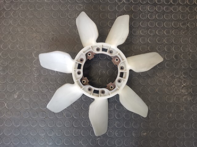 Prado 90 вентилятор (крыльчатка) радиатора охлаждения 1636167020