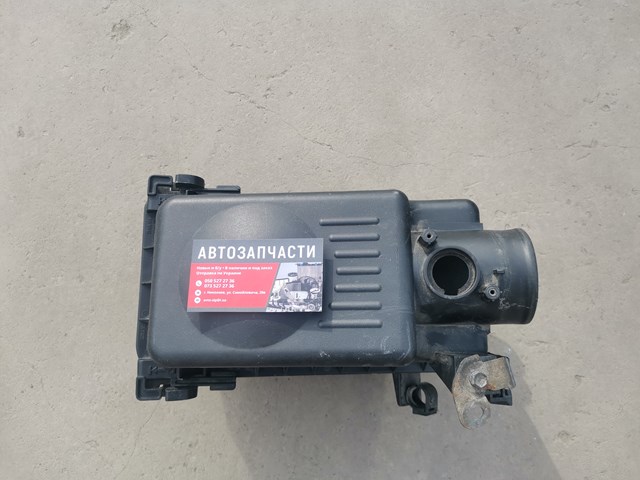 Avensis t25 корпус повітряного фільтра в зборі 177050D041
