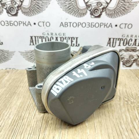 Дроссельная заслонка в сборе Skoda Fabia 1