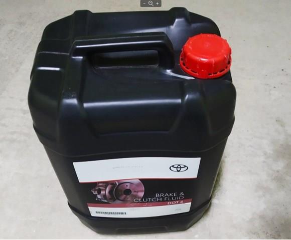 0882380114 TOYOTA Тормозная жидкость купить в Тернополь