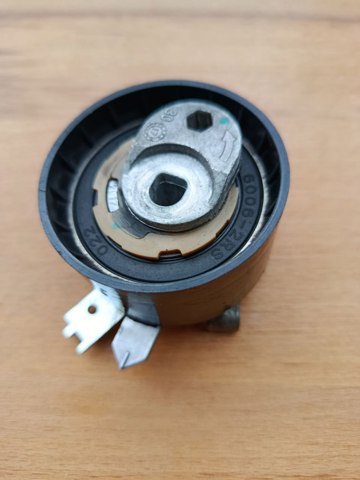 RENAULT 130708047R Ролик ГРМ в наличии Запорожье