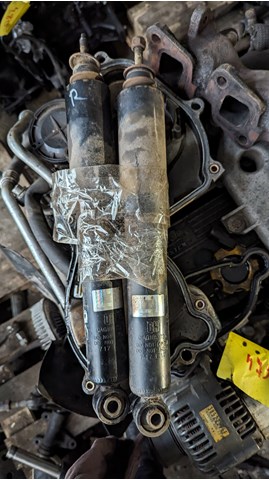 Амортизаторы передние 3252273 FORD