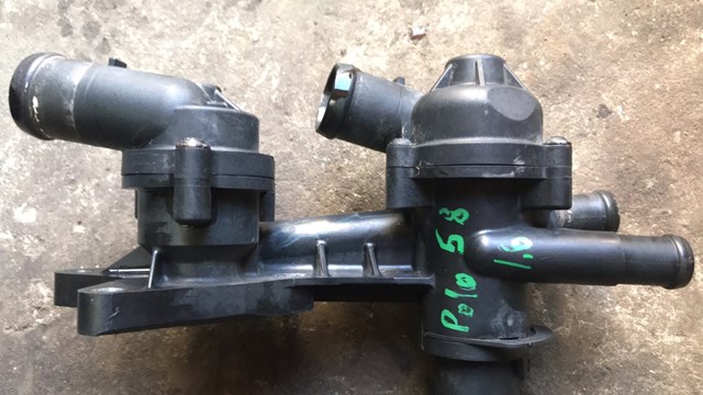 Термостат в сборе 03C121111AE VAG