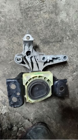 112103095R RENAULT Правая подушка двигателя купить в Харьков