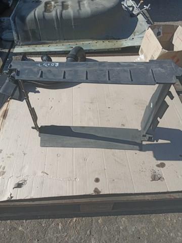 215596207R RENAULT Дефлектор радиатора купить в Павлоград