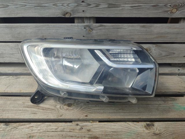 RENAULT 260105871R Фара правая в наличии Ужгород