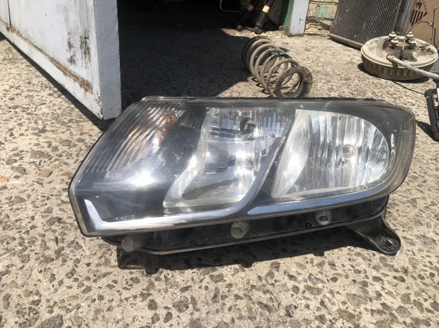 260609450R RENAULT Левая фара купить в Запорожье