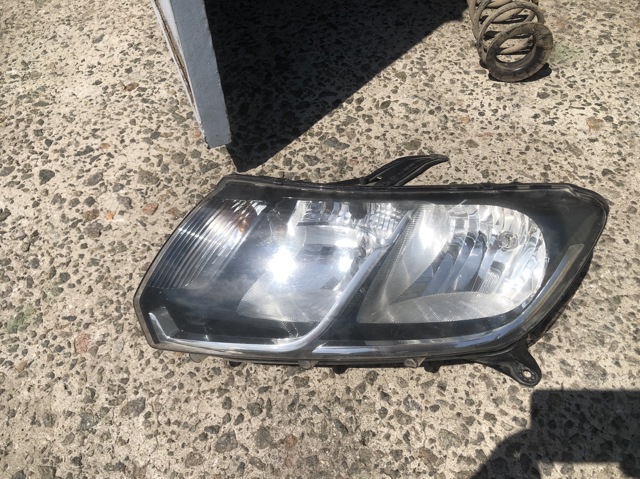 260609450R RENAULT Фара левая купить в Черкассы