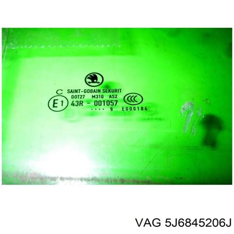 Стекло заднее правое 5J6845206J VAG