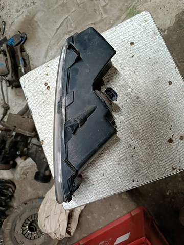 6R0941062B VAG Фара противотуманная правая купить в Киев