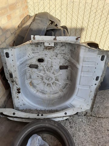 RENAULT 745148973R Днище багажника (ниша запасного колеса) в наличии Ровно