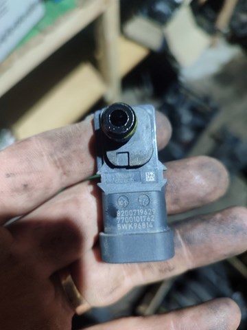 Датчик наддува 8200719629 RENAULT