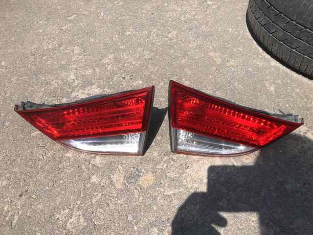 Фонарь задний левый 924033Y000 HYUNDAI