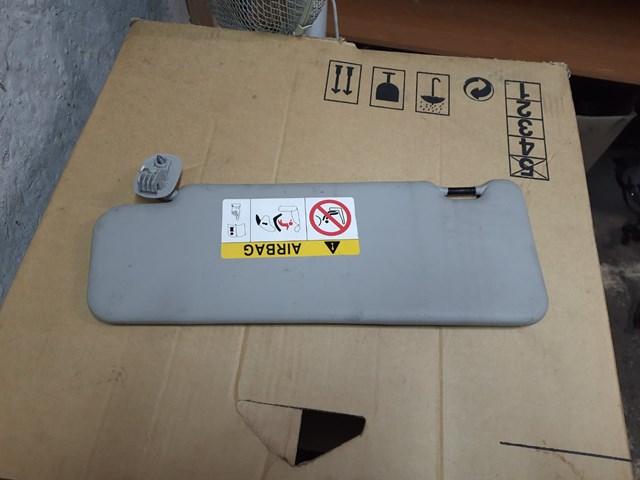 964001901R Козырек солнцезащитный купить Ирпень