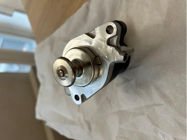 11718588881 BMW Клапан ЕГР купить в Ужгород