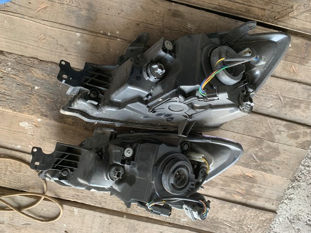 MN126722 MITSUBISHI Фара правая купить в Тернополь