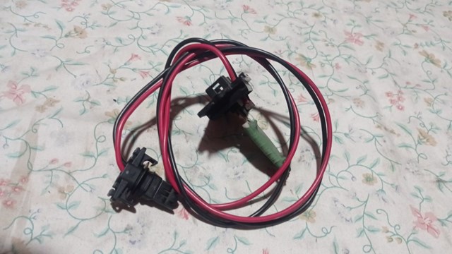 Резистор моторчика вентилятора кондиционера 7701207876