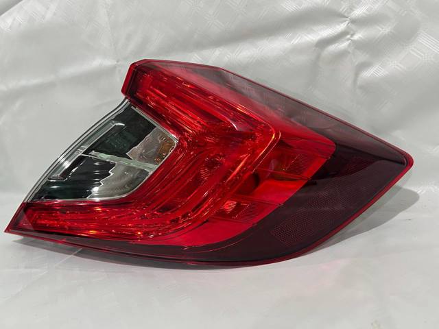 Задний правый внешний фонарь 33500TBAA01 HONDA