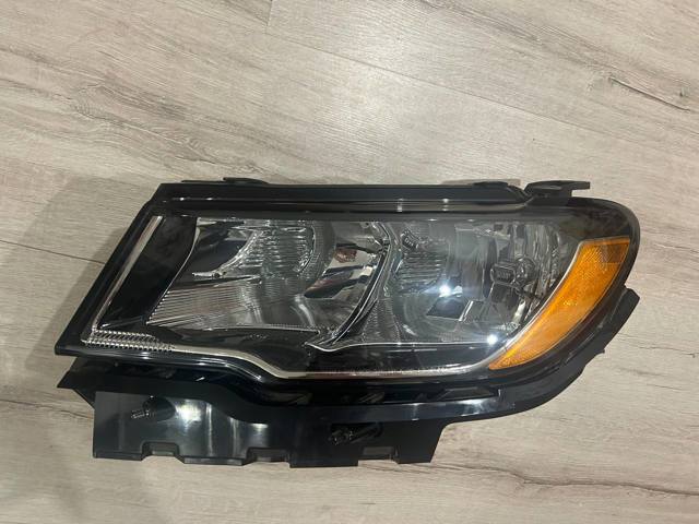 Фара 55112707AB CHRYSLER