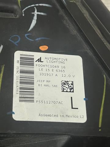 CHRYSLER 55112707AB Левая фара в наличии Украина