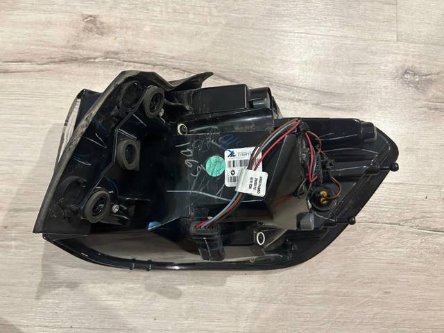68417081AD CHRYSLER Фонарь задний левый внешний купить в Львов