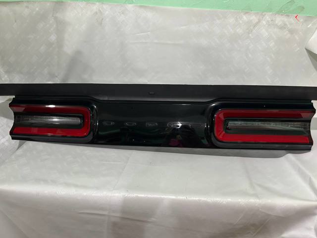 Свет в багажнике 68419751AA CHRYSLER