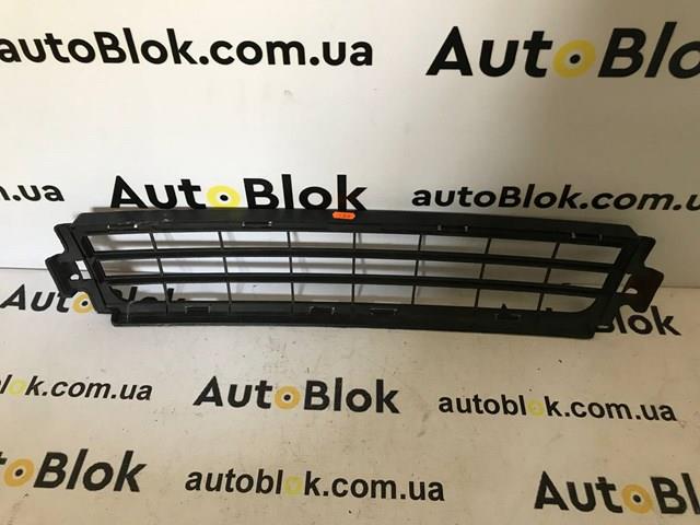 VOLVO 30744911 Решетка бампера в наличии Ужгород