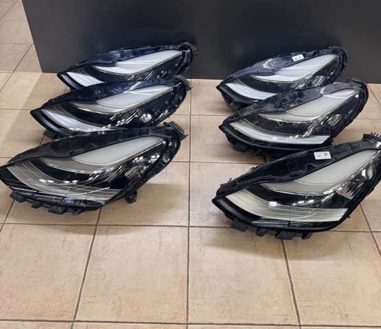 Tesla Model 107737500C в наличии Николаев