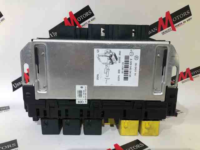 MERCEDES A0295450432 Блок предохранителей в наличии Чернигов