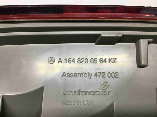Фонарь задний правый A1648200664 MERCEDES