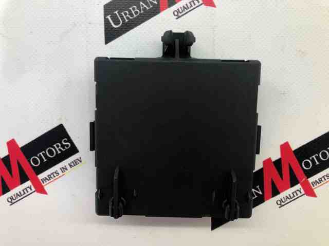 Блок комфорта задней двери A1669007809 MERCEDES