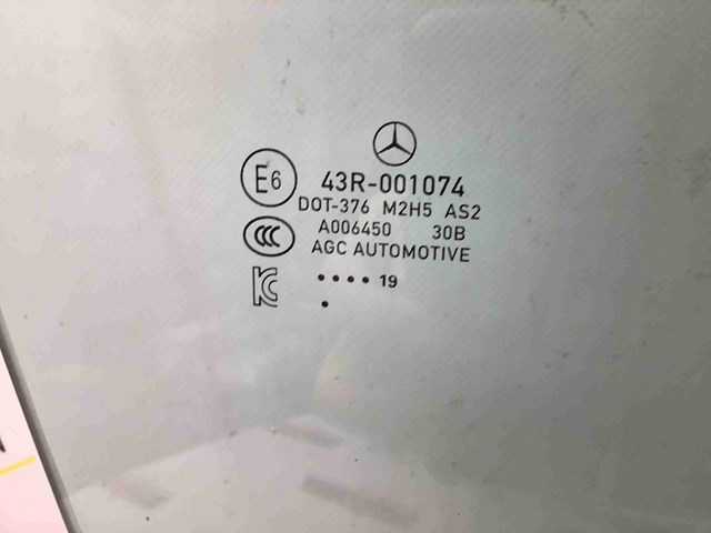 A1677250600 MERCEDES Стекло двери передней правой купить в Днепр