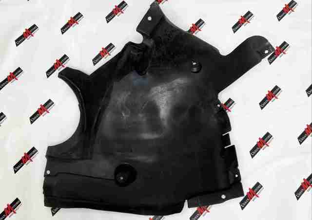 Левый передний подкрылок переднего крыла  A2038840522 MERCEDES