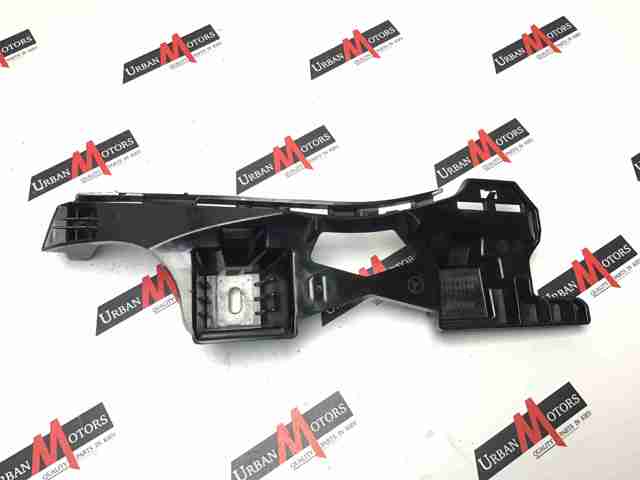 Левый кронштейн крепления бампера заднего A2138850065 MERCEDES