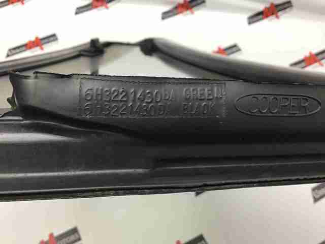 LR021081 LAND ROVER Стекло-форточка двери задней левой купить в Кривой Рог