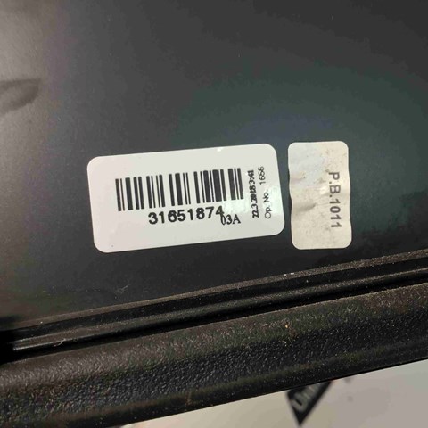 VOLVO 31651874 Стекло-форточка двери задней правой в наличии Ровно