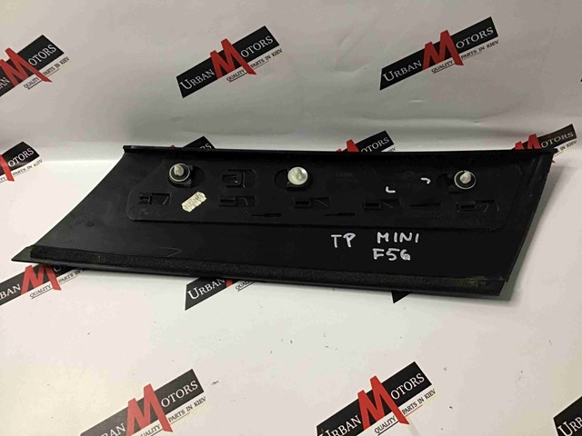 51137300014 Накладка стойки кузова внешняя задняя правая купить Черкассы