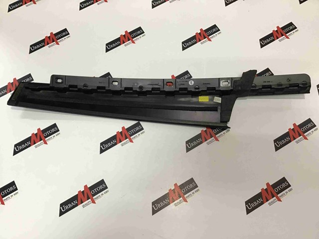 BMW 51337349651 Накладка двери передней левой вертикальная в наличии Полтава