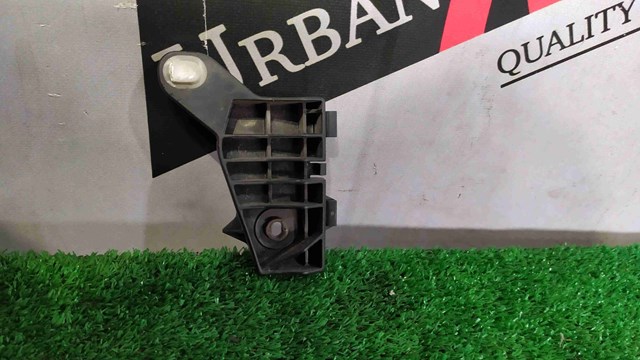 521560E011 TOYOTA Кронштейн бампера заднего левый купить в Николаев