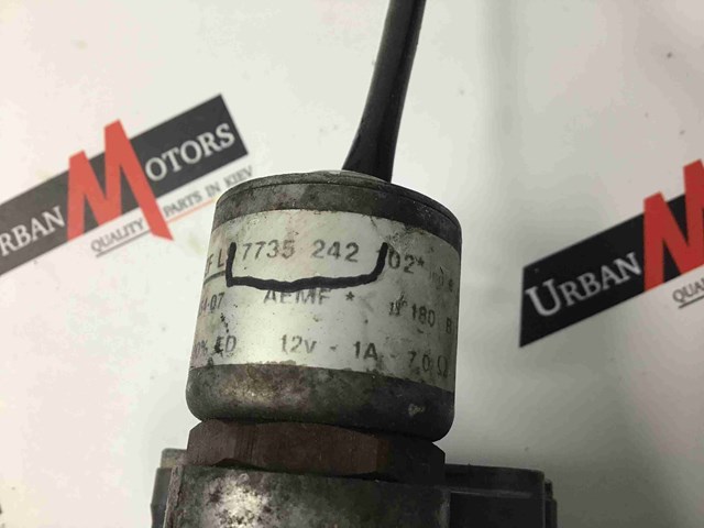 7735242 BMW купить в Ужгород