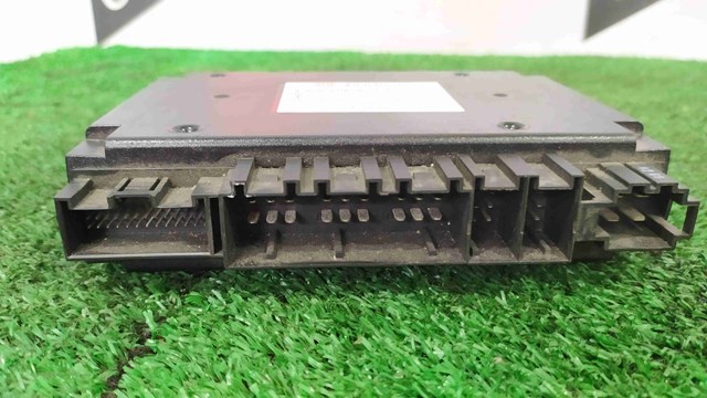 7L5937049AA PORSCHE купить в Ирпень
