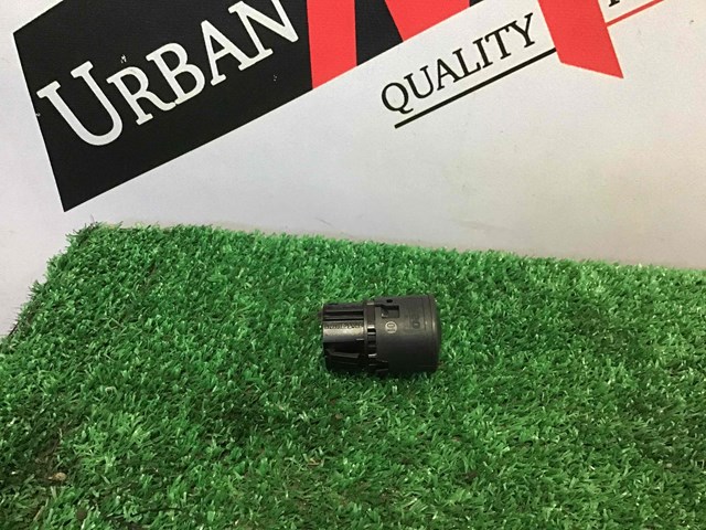 RENAULT 8200107838 Кнопка запуска двигателя в наличии Ровно