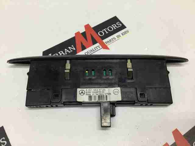 Дисплей парктроника A0015423723 MERCEDES