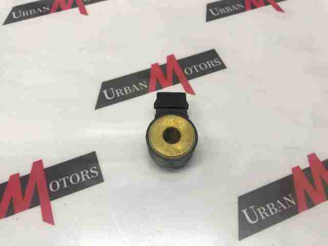 Датчик детонации Мерседес-бенц Ц