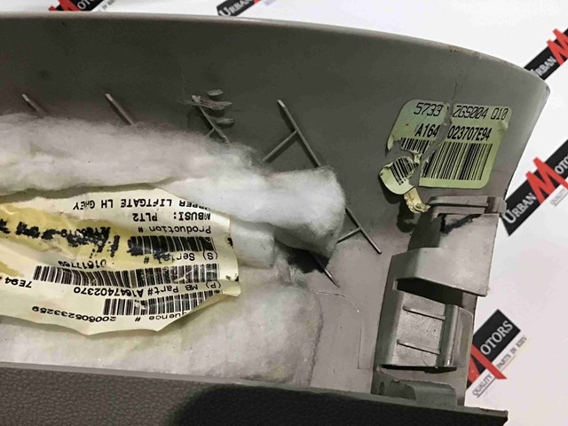 Обшивка багажника A16474023707E94 MERCEDES
