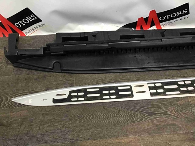 A1666900075 Подножка левая купить Черновцы