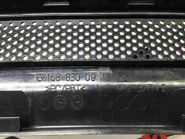 Водосток лобового стекла, жабо A1688300918 MERCEDES