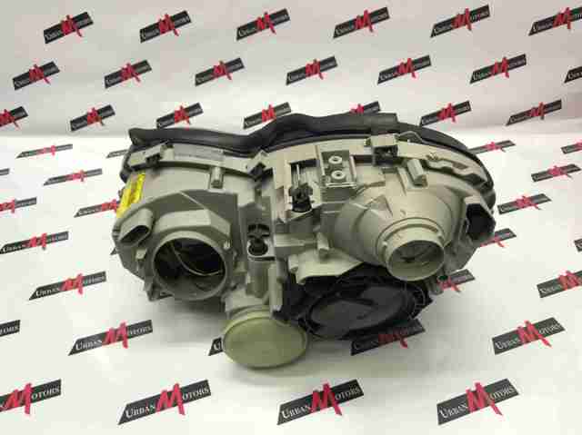 MERCEDES A2038203261 Правая фара в наличии Житомир